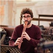 Flautista con formación superior ofrece clases de flauta de pico y lenguaje musical en Madrid y alrededores